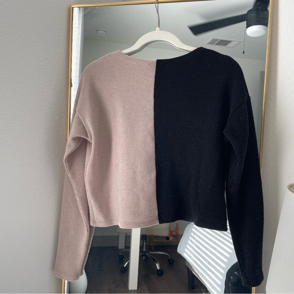 AQUA Colorblock Cardigan - Picture 2 of 3